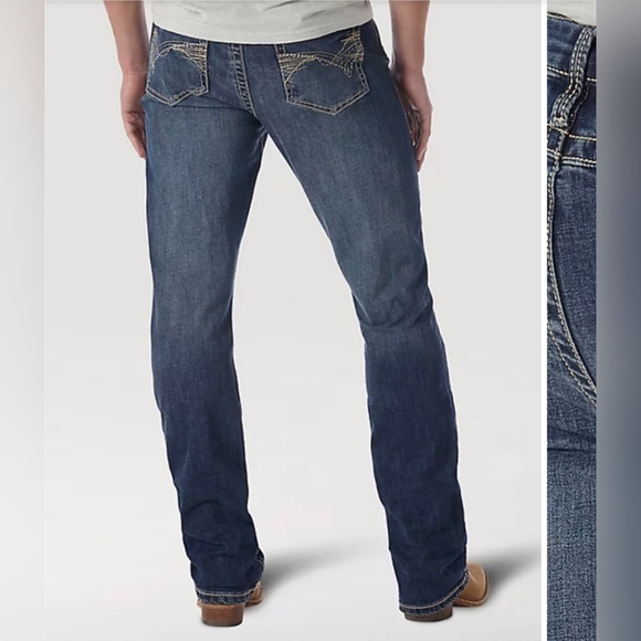 Wrangler Other - Wrangler 20X STYLE 42 Vintage Boot Cut Jeans